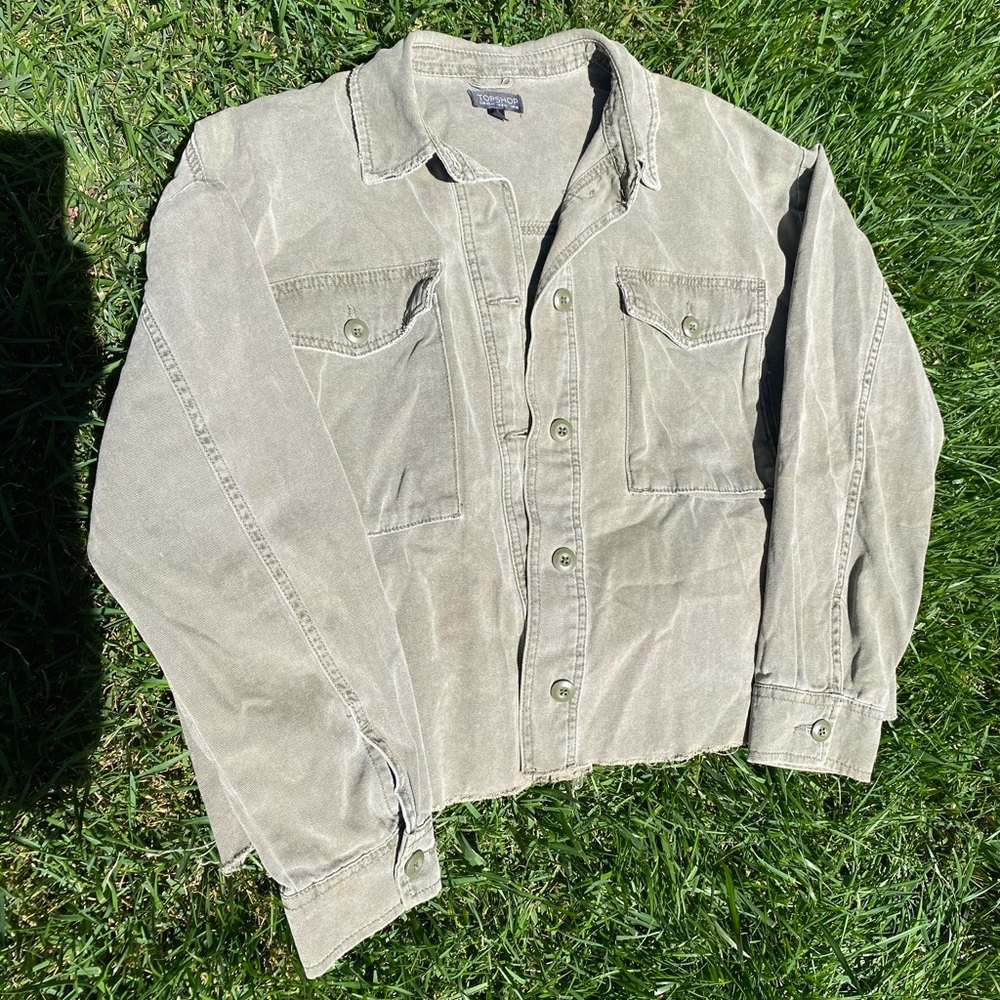 Super cute TopShop army olive green canvas jacket!